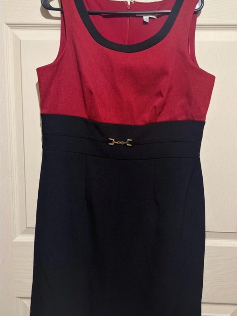 Studio One Red and Black Sleeveless Sheath Dress with Gold Accent